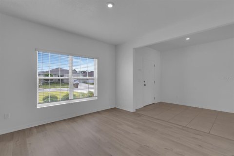 Casa en venta en Clermont, Florida, 5 dormitorios, 212.65 m2 № 2151490 - foto 5