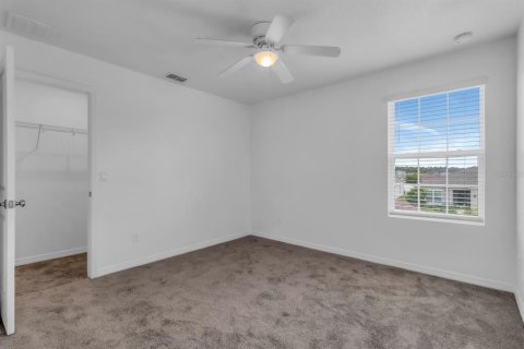 Casa en venta en Clermont, Florida, 5 dormitorios, 212.65 m2 № 2151490 - foto 24