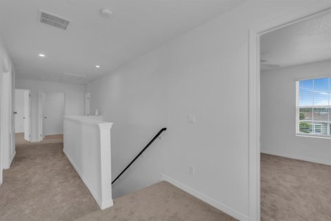 Casa en venta en Clermont, Florida, 5 dormitorios, 212.65 m2 № 2151490 - foto 22