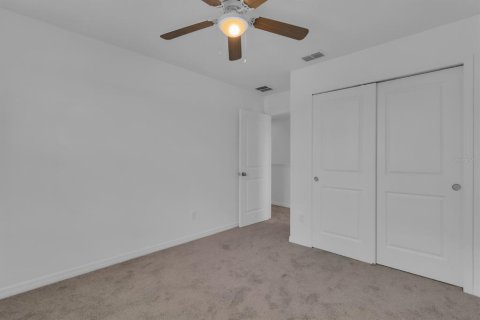 Casa en venta en Clermont, Florida, 5 dormitorios, 212.65 m2 № 2151490 - foto 27