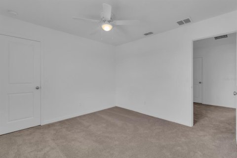 Casa en venta en Clermont, Florida, 5 dormitorios, 212.65 m2 № 2151490 - foto 29