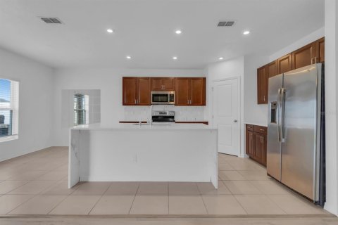 Casa en venta en Clermont, Florida, 5 dormitorios, 212.65 m2 № 2151490 - foto 16