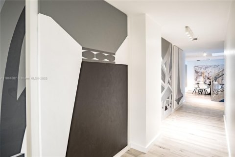 Copropriété à louer à Miami, Floride: 2 chambres, 154.96 m2 № 1946057 - photo 23