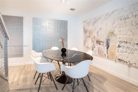 Copropriété à louer à Miami, Floride: 2 chambres, 154.96 m2 № 1946057 - photo 13