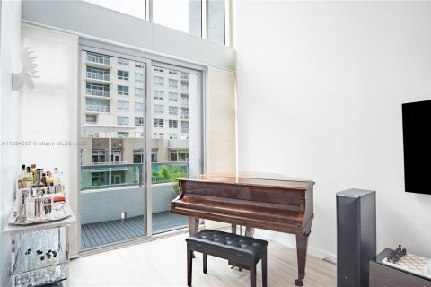 Copropriété à louer à Miami, Floride: 2 chambres, 154.96 m2 № 1946057 - photo 4