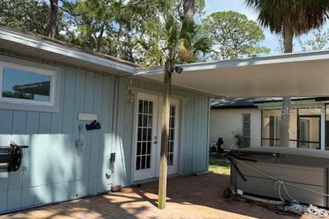House in New Port Richey, Florida 3 bedrooms, 147.71 sq.m. № 1881169 - photo 14