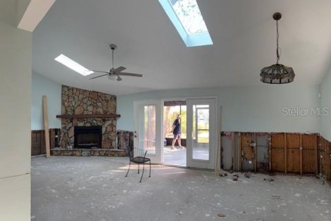 House in New Port Richey, Florida 3 bedrooms, 147.71 sq.m. № 1881169 - photo 27