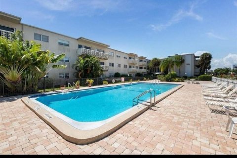 Copropriété à louer à Cape Canaveral, Floride: 2 chambres, 86.96 m2 № 1888641 - photo 16