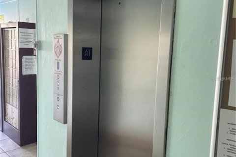 Condominio en alquiler en Cape Canaveral, Florida, 2 dormitorios, 86.96 m2 № 1888641 - foto 19