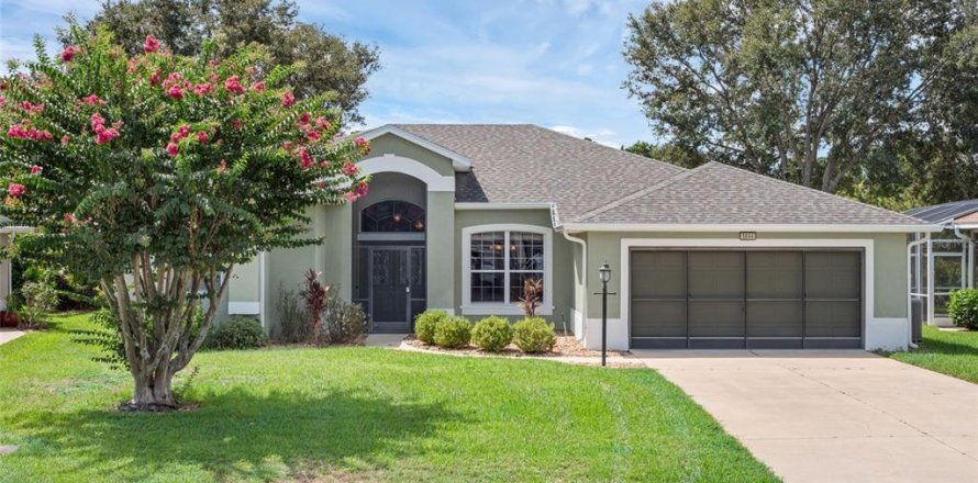 Casa en Leesburg, Florida 3 dormitorios, 183.67 m2 № 1899738