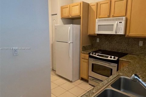 Condominio en venta en South Miami, Florida, 2 dormitorios, 93.83 m2 № 1701105 - foto 9