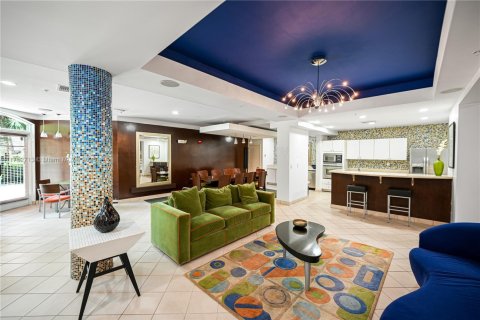 Condominio en venta en South Miami, Florida, 2 dormitorios, 93.83 m2 № 1701105 - foto 5