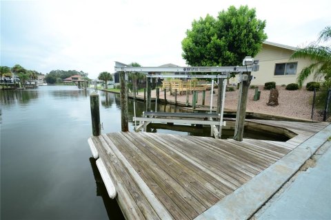 Casa en alquiler en Palm Coast, Florida, 3 dormitorios, 199 m2 № 2096050 - foto 2