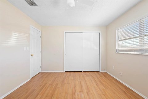 House in Deltona, Florida 2 bedrooms, 80.27 sq.m. № 2104754 - photo 25