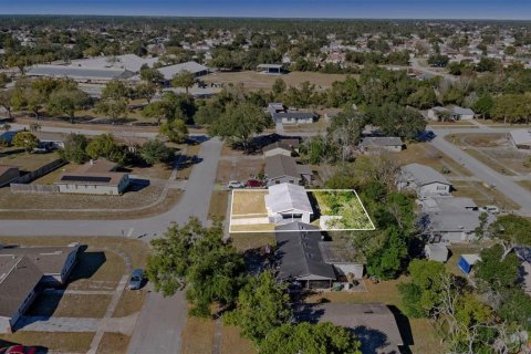 House in Deltona, Florida 2 bedrooms, 80.27 sq.m. № 2104754 - photo 28