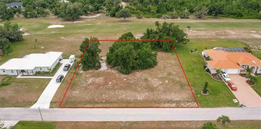 Land in Arcadia, Florida № 1166386