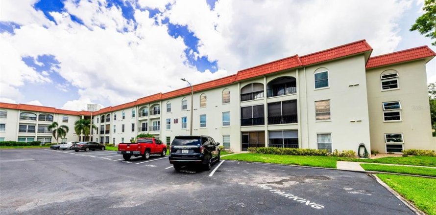 Condo à Dunedin, Floride, 2 chambres № 1801798