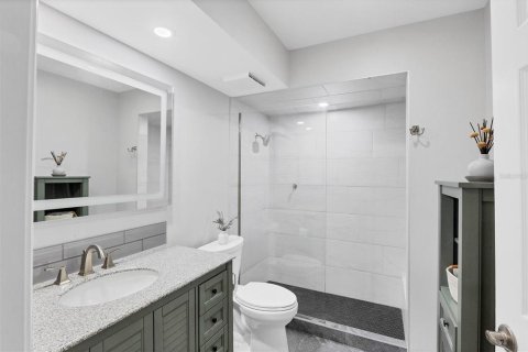 Condo in Bradenton, Florida, 2 bedrooms  № 1550965 - photo 19