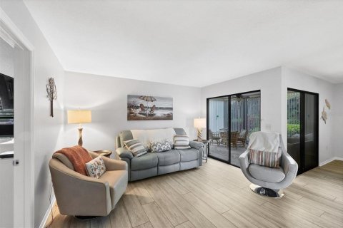 Condo in Bradenton, Florida, 2 bedrooms  № 1550965 - photo 8