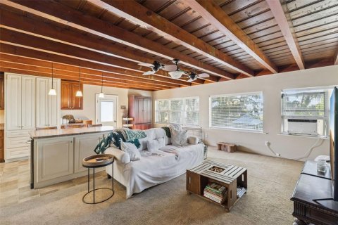 Casa en venta en Apopka, Florida, 4 dormitorios, 334.63 m2 № 2099133 - foto 12