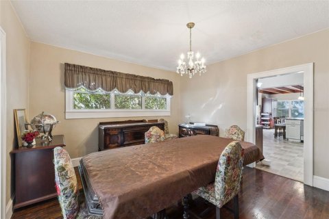 Casa en venta en Apopka, Florida, 4 dormitorios, 334.63 m2 № 2099133 - foto 7