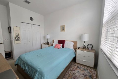 Adosado en venta en Miramar, Florida, 3 dormitorios, 163.51 m2 № 1969355 - foto 23