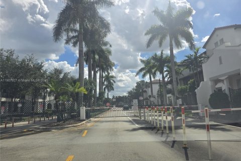 Adosado en venta en Miramar, Florida, 3 dormitorios, 163.51 m2 № 1969355 - foto 16