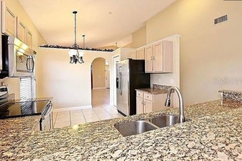 Villa ou maison à louer à Orlando, Floride: 4 chambres, 175.59 m2 № 1681267 - photo 15