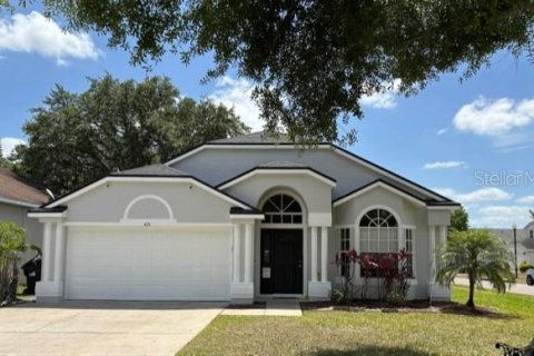 Villa ou maison à louer à Orlando, Floride: 4 chambres, 175.59 m2 № 1681267 - photo 1