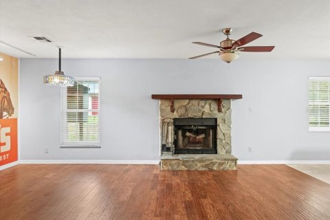 Casa en venta en Brooksville, Florida, 3 dormitorios, 156.17 m2 № 1723751 - foto 7