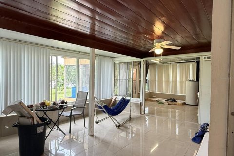 House in New Port Richey, Florida 2 bedrooms, 122.63 sq.m. № 1808740 - photo 22