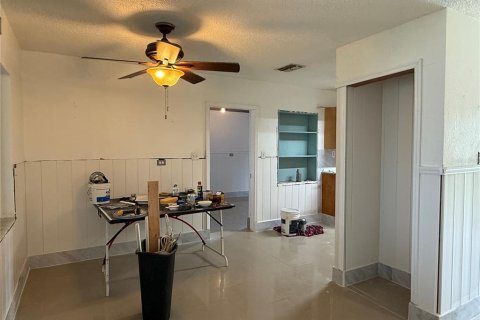 House in New Port Richey, Florida 2 bedrooms, 122.63 sq.m. № 1808740 - photo 15