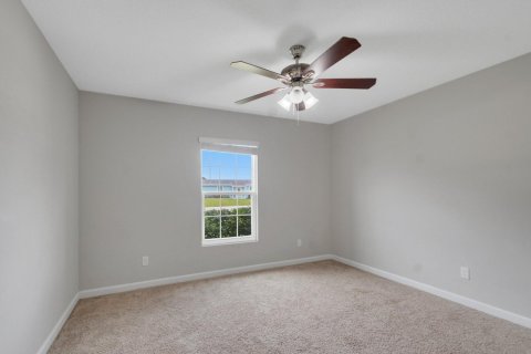 Villa ou maison à louer à Port St. Lucie, Floride: 4 chambres, 170.29 m2 № 2439160 - photo 18