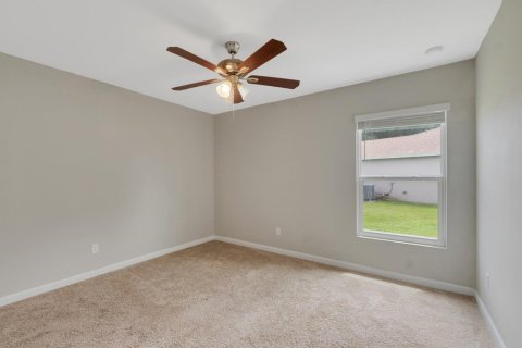Villa ou maison à louer à Port St. Lucie, Floride: 4 chambres, 170.29 m2 № 2439160 - photo 15