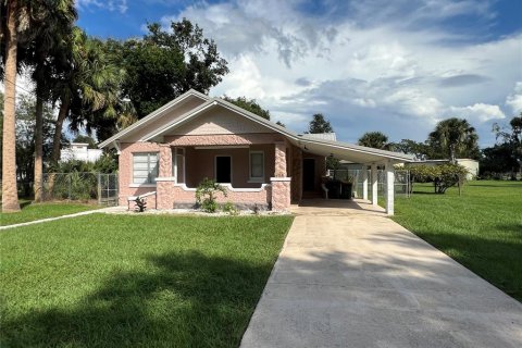 Villa ou maison à vendre à Umatilla, Floride: 3 chambres, 127.65 m2 № 2413729 - photo 8