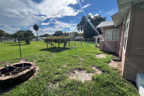 Villa ou maison à vendre à Umatilla, Floride: 3 chambres, 127.65 m2 № 2413729 - photo 4
