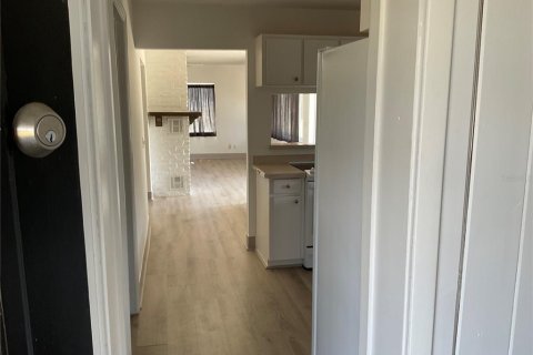 Casa en alquiler en DeLand, Florida, 3 dormitorios, 104.05 m2 № 1609087 - foto 10