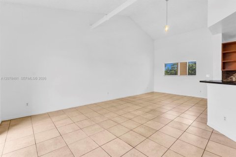 Condominio en alquiler en Oakland Park, Florida, 2 dormitorios, 101.82 m2 № 2327281 - foto 10