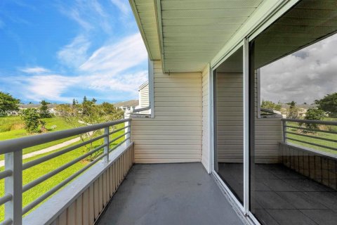 Condominio en alquiler en Oakland Park, Florida, 2 dormitorios, 101.82 m2 № 2327281 - foto 26