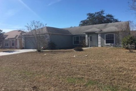 Villa ou maison à Ocala, Floride 3 chambres, 137.22 m2 № 2419885