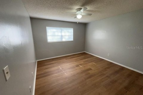 Adosado en alquiler en Kissimmee, Florida, 2 dormitorios, 103.86 m2 № 1873917 - foto 8