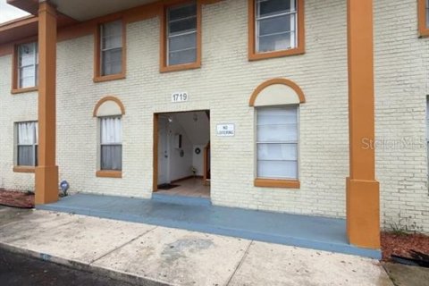 Adosado en alquiler en Kissimmee, Florida, 2 dormitorios, 103.86 m2 № 1873917 - foto 1