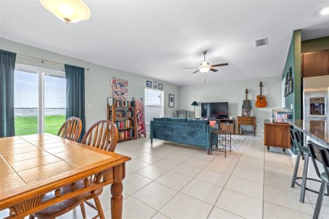 House in Bartow, Florida 3 bedrooms, 144.46 sq.m. № 1905002 - photo 13