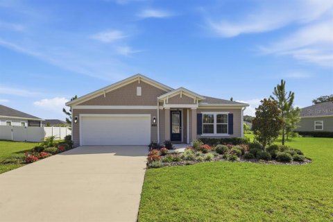 House in Ormond Beach, Florida 3 bedrooms, 198.72 sq.m. № 2199906