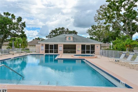 Copropriété à vendre à Bradenton, Floride: 2 chambres, 110.83 m2 № 2127721 - photo 5
