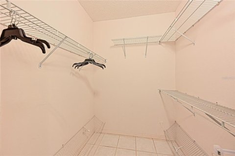 Copropriété à vendre à Bradenton, Floride: 2 chambres, 110.83 m2 № 2127721 - photo 27