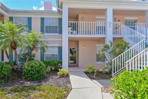 Copropriété à vendre à Bradenton, Floride: 2 chambres, 110.83 m2 № 2127721 - photo 9
