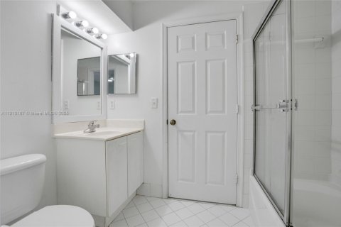 Touwnhouse à louer à Weston, Floride: 3 chambres, 149.11 m2 № 1966407 - photo 19