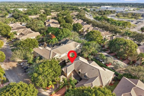 Touwnhouse à louer à Weston, Floride: 3 chambres, 149.11 m2 № 1966407 - photo 27