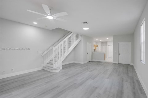 Touwnhouse à louer à Weston, Floride: 3 chambres, 149.11 m2 № 1966407 - photo 7